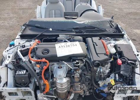 2025 Honda Civic Hybrid Sport/Sport Touring z USA, uszkodzony, nr VIN 2HGFE4F84SH313679